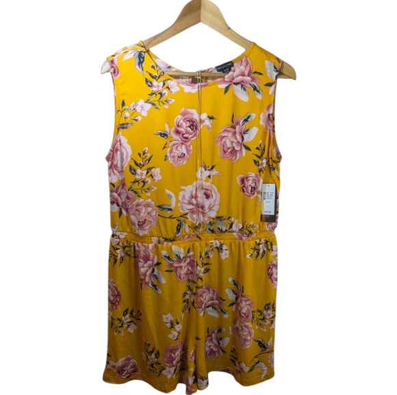 Fashion Magazine Pants - NWT Vibrant Yellow Floral Romper